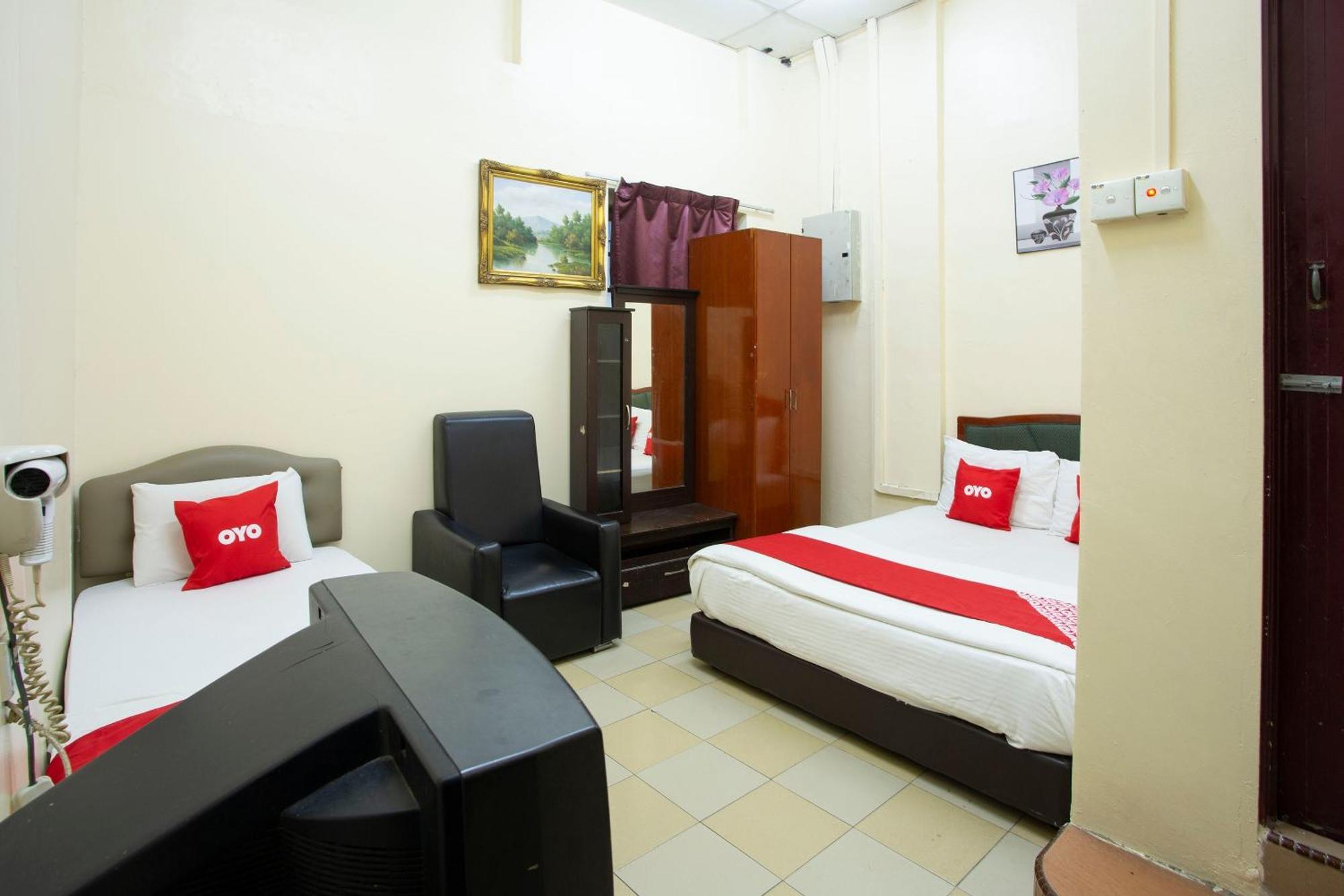 Spot On 90137 Casavilla Hotel Pudu Куала-Лумпур Экстерьер фото